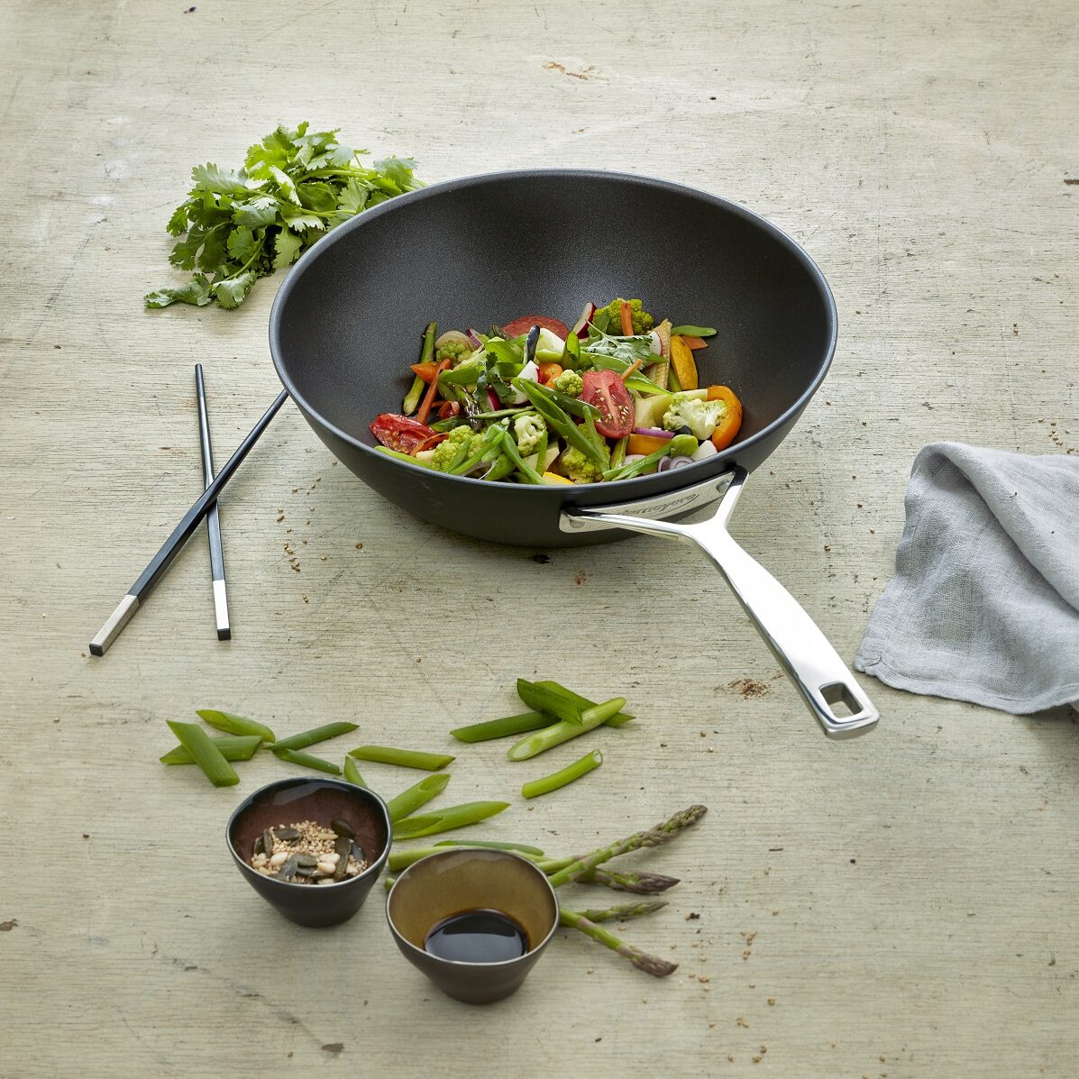 12773_57549_Demeyere Alu Pro wok (1)
