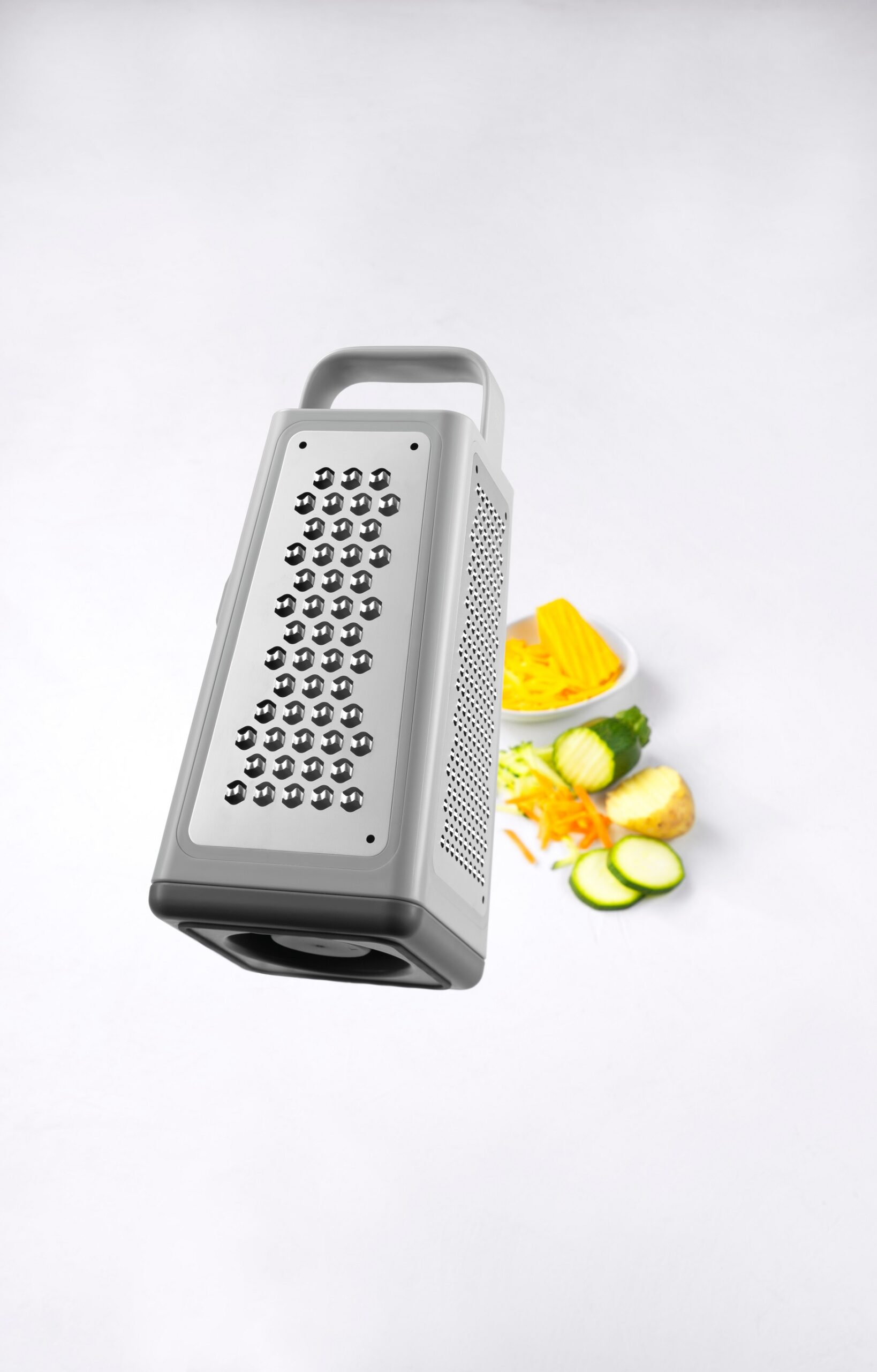 272668_TowerGrater_Front_G2_0002_300dpi